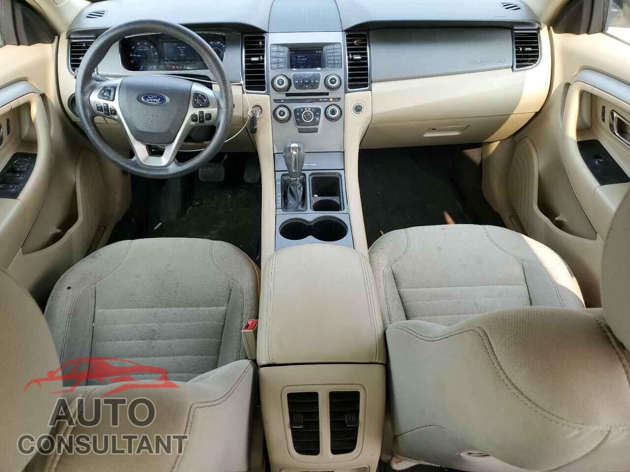 FORD TAURUS 2018 - 1FAHP2D86JG138604