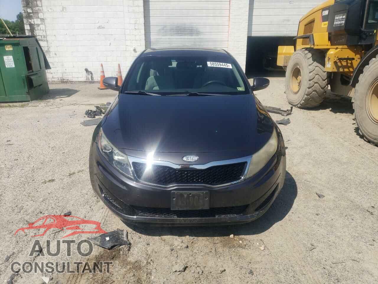 KIA OPTIMA 2011 - KNAGM4A76B5104579