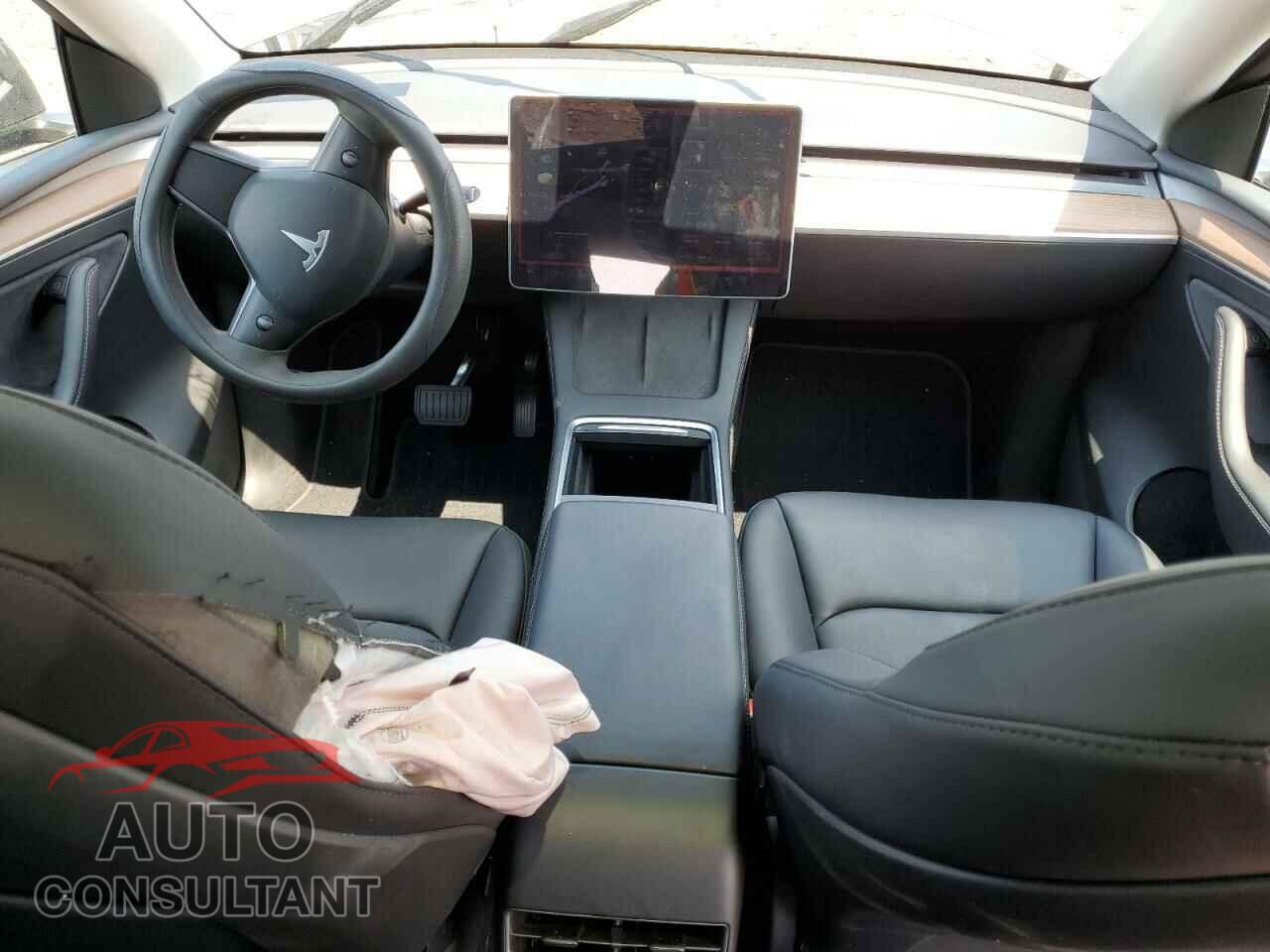 TESLA MODEL Y 2023 - 7SAYGDED9PF948395