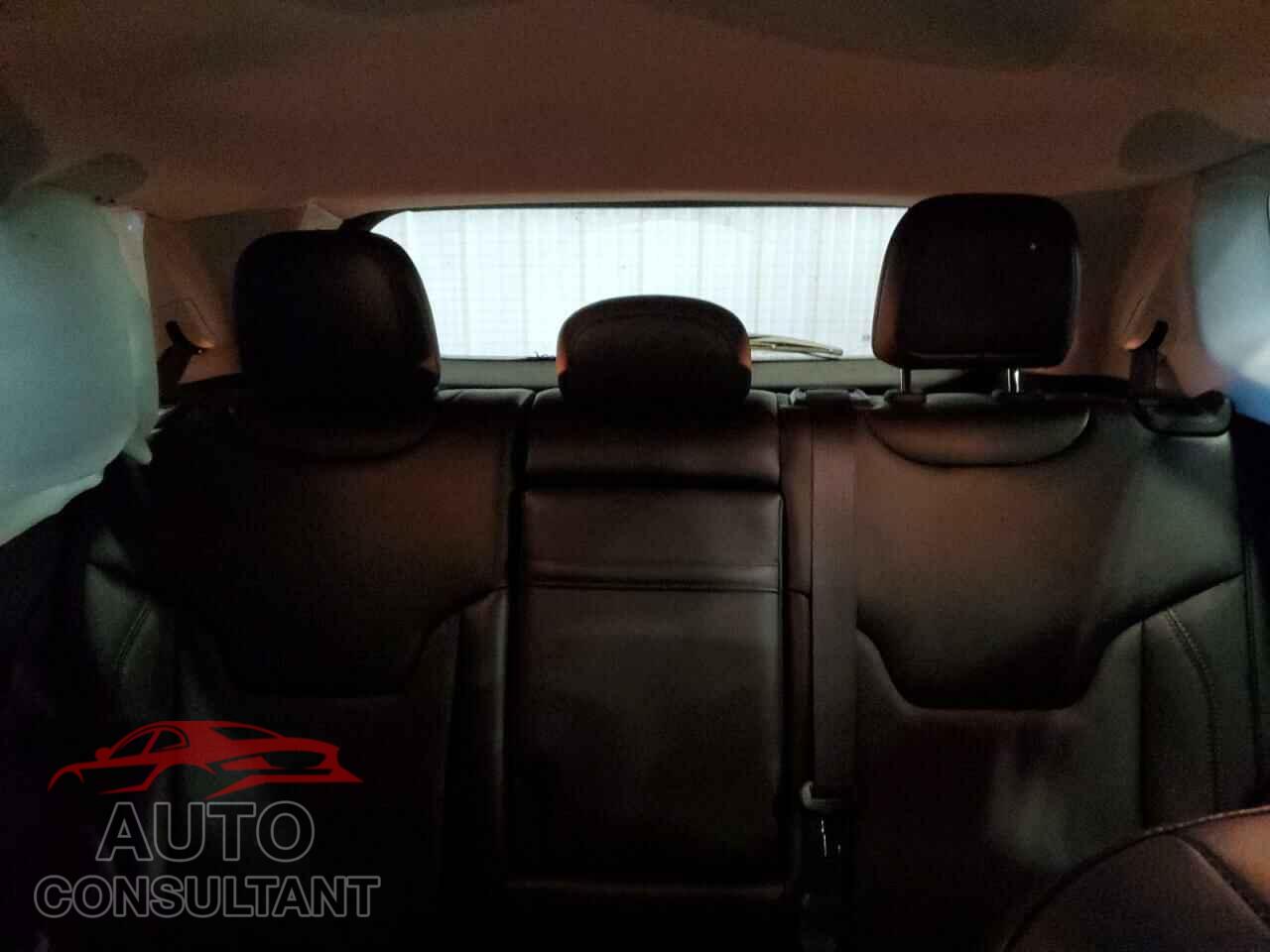 JEEP COMPASS 2019 - 3C4NJDCB2KT828287