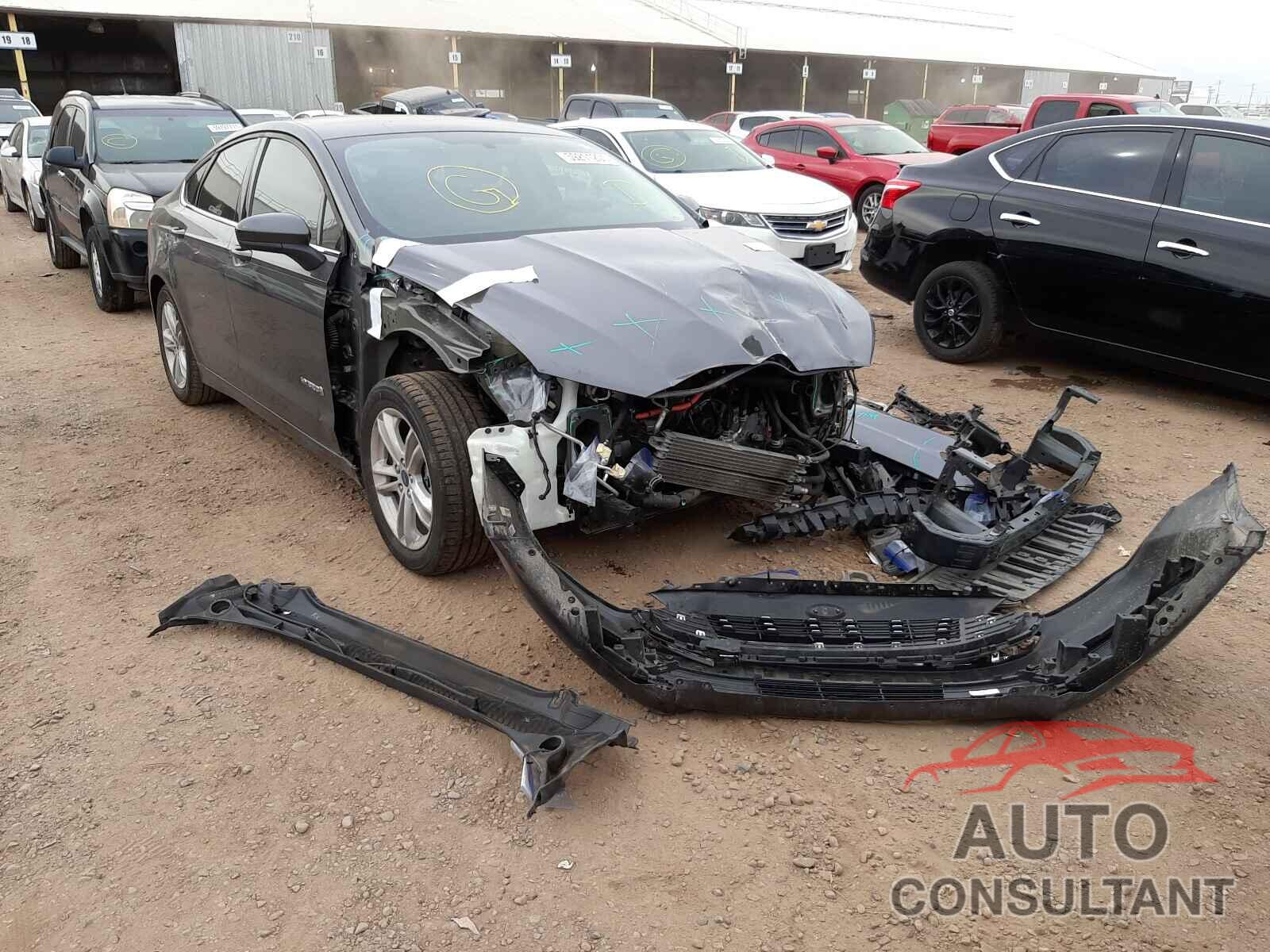 FORD FUSION 2018 - 3FA6P0LU8JR204816