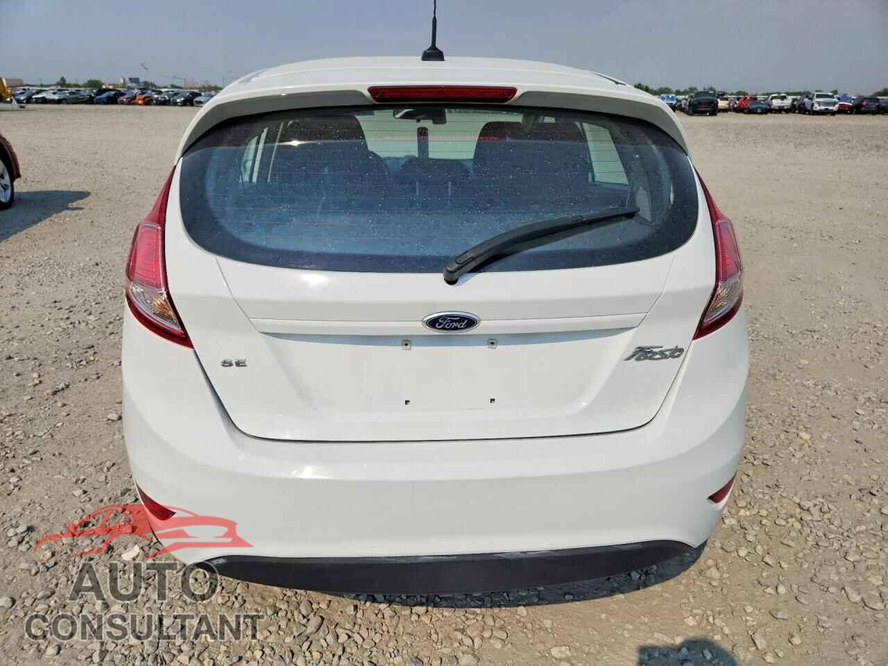 FORD FIESTA 2014 - 3FADP4EJ0EM107744