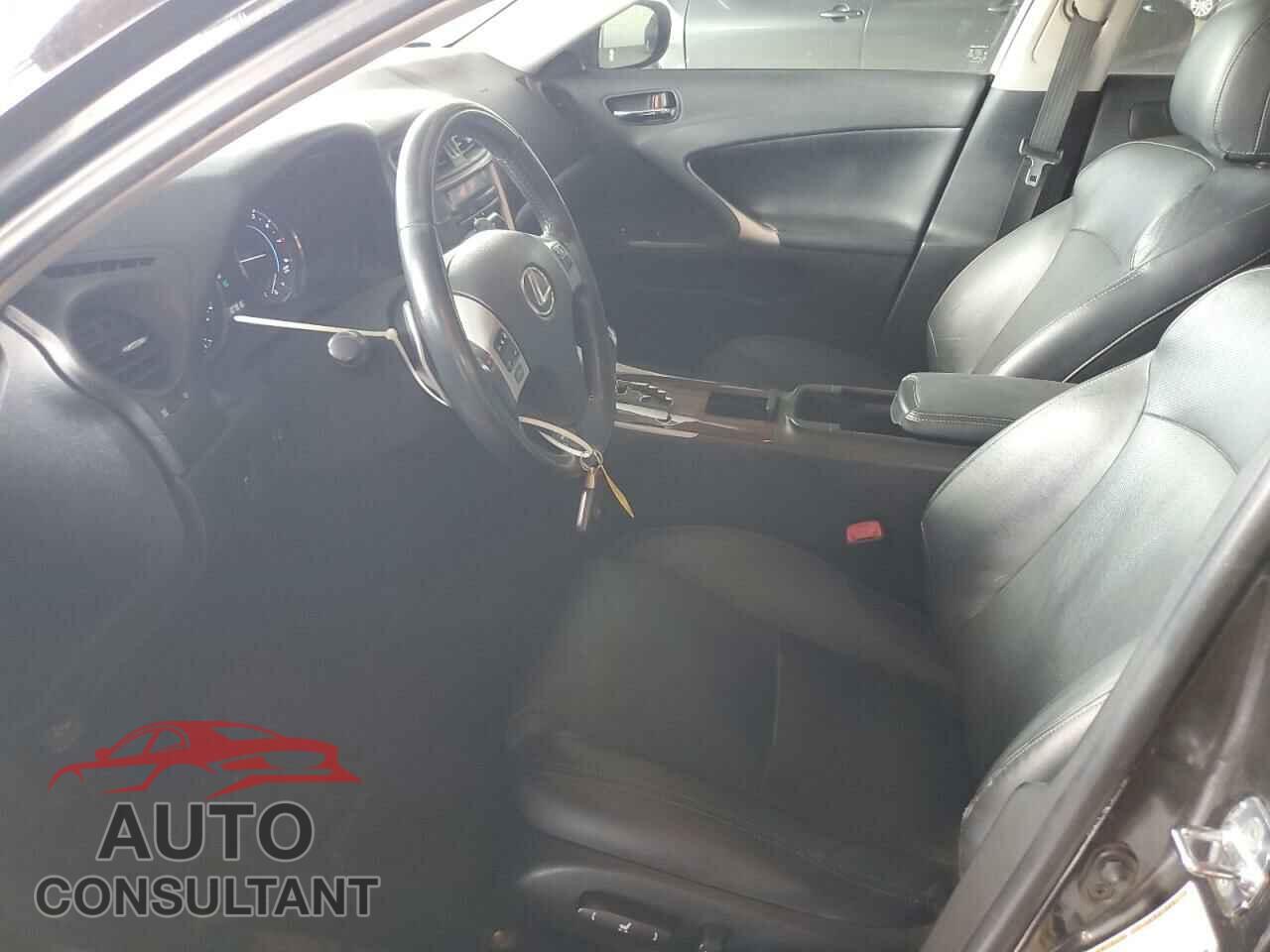 LEXUS IS 2013 - JTHBF5C24D5187719