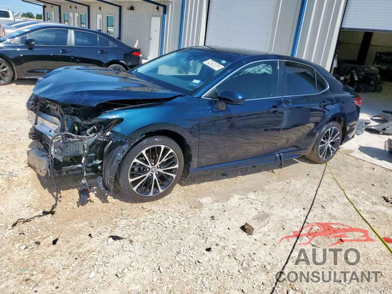 TOYOTA CAMRY 2019 - 4T1B11HK1KU818278