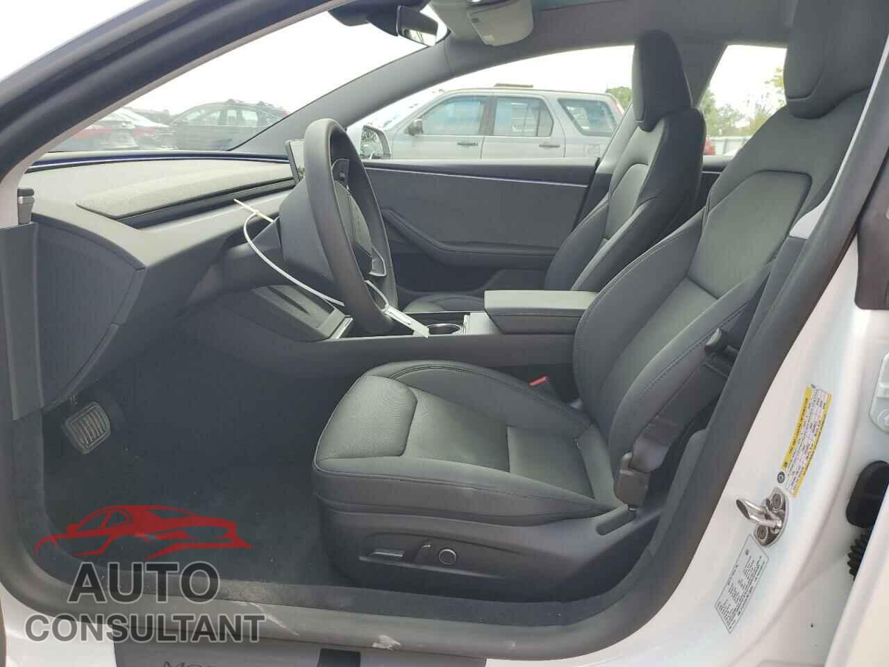 TESLA MODEL 3 2024 - 5YJ3E1EA7RF730332