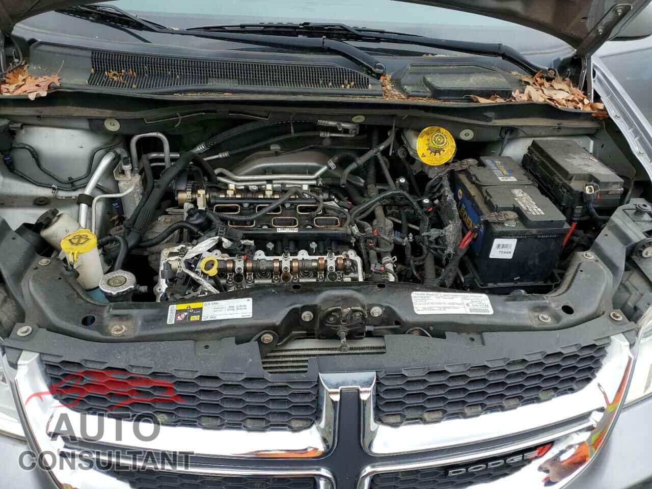DODGE CARAVAN 2015 - 2C4RDGCG3FR513237