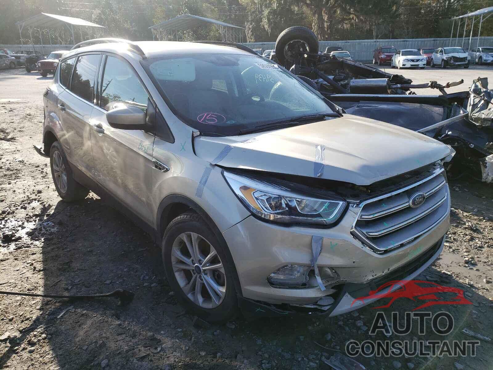 FORD ESCAPE 2017 - 1FMCU0G91HUE63528