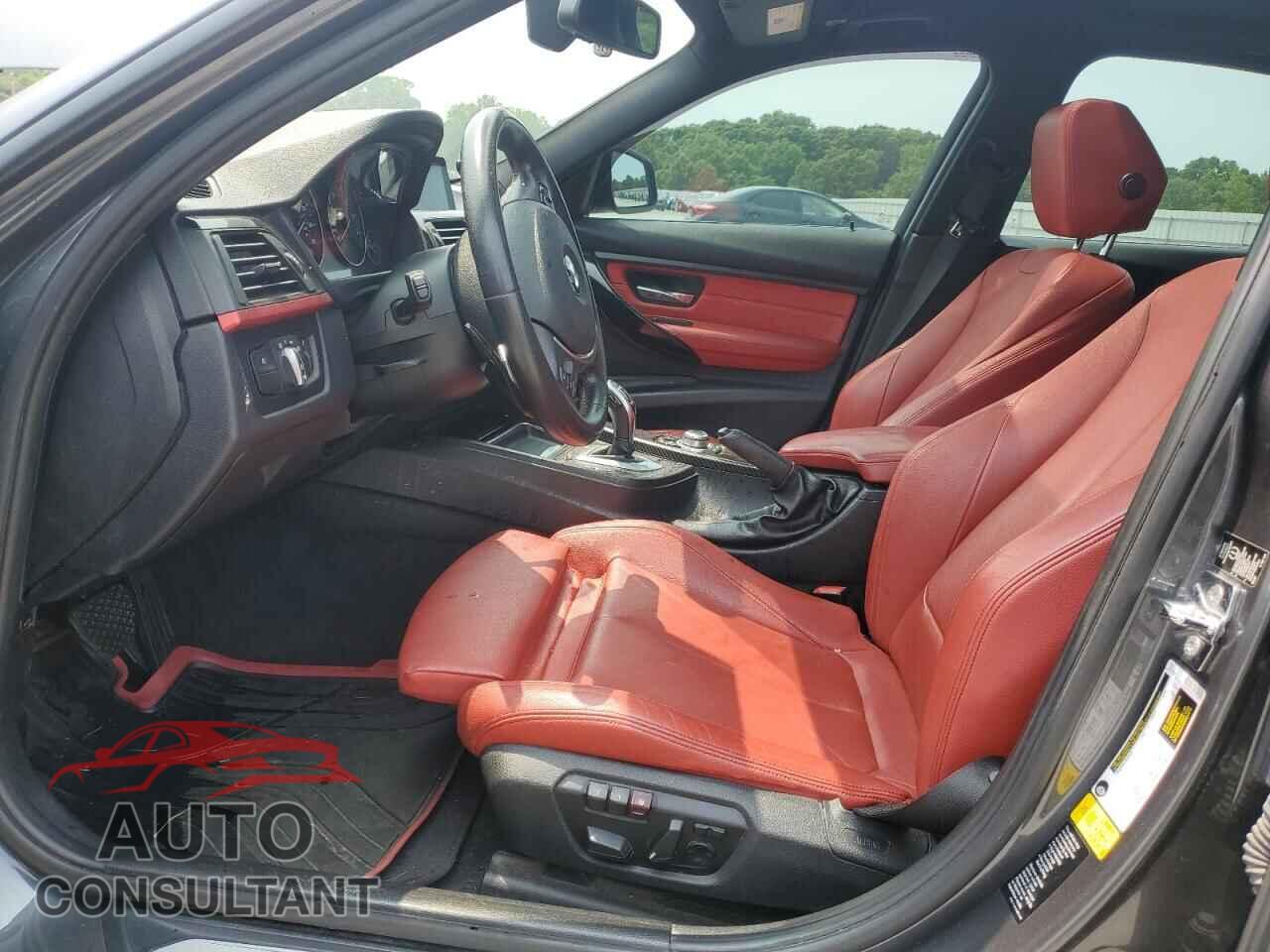 BMW 3 SERIES 2012 - WBA3A9C54CF270949