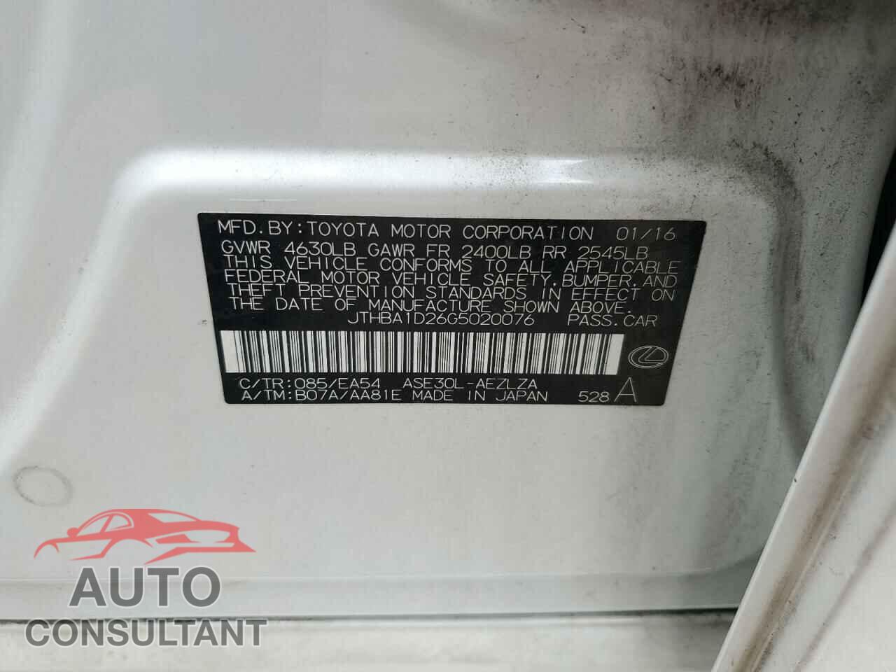 LEXUS IS 2016 - JTHBA1D26G5020076