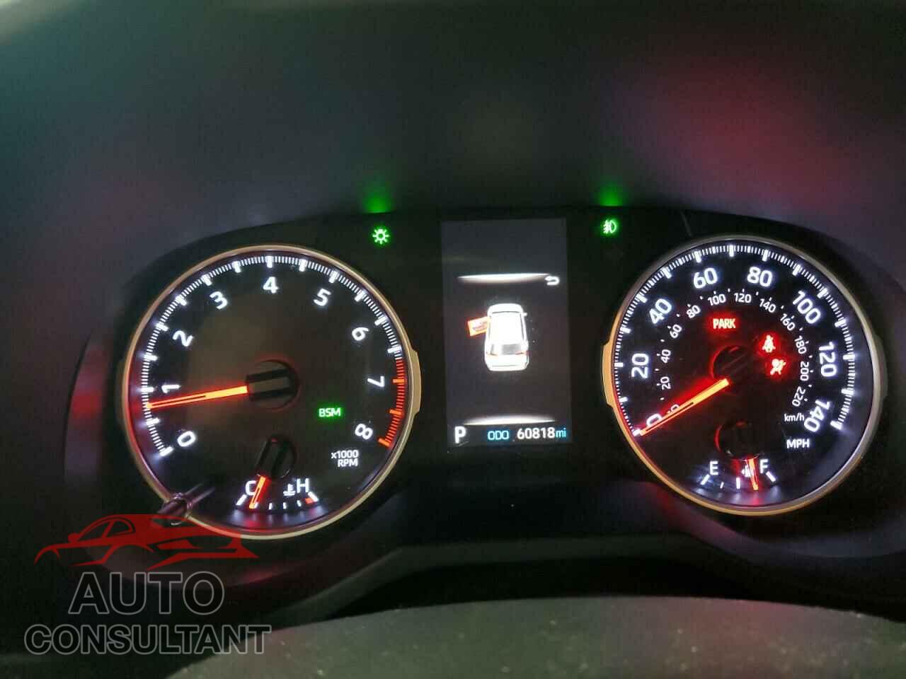 TOYOTA RAV4 2019 - JTMP1RFV4KD508020