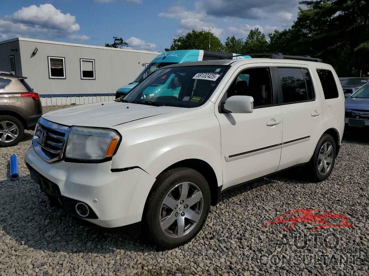 HONDA PILOT 2015 - 5FNYF4H96FB073640