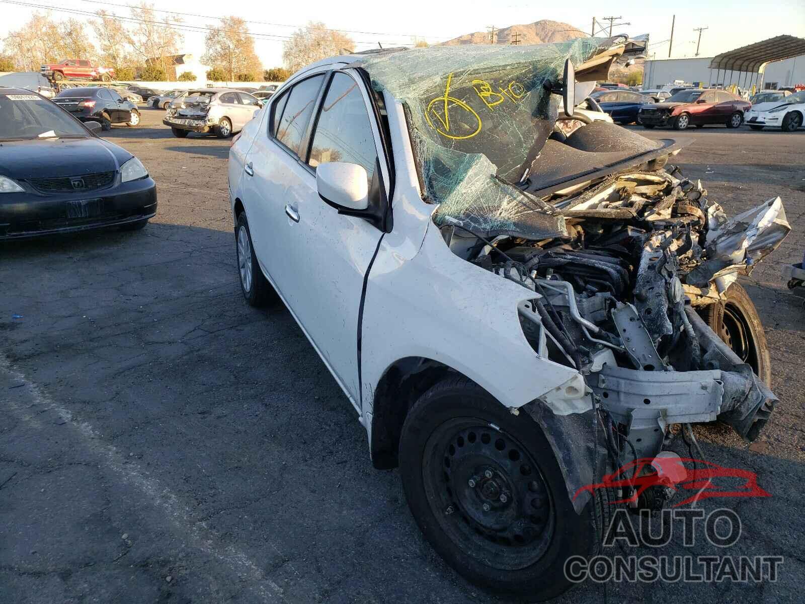 NISSAN VERSA 2016 - 3N1CN7AP6GL882861