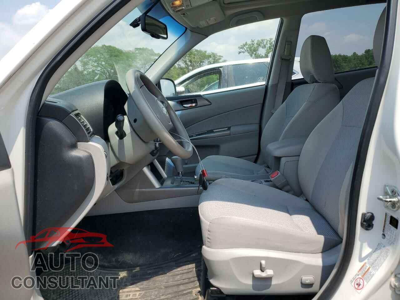SUBARU FORESTER 2011 - JF2SHBDC2BH706605