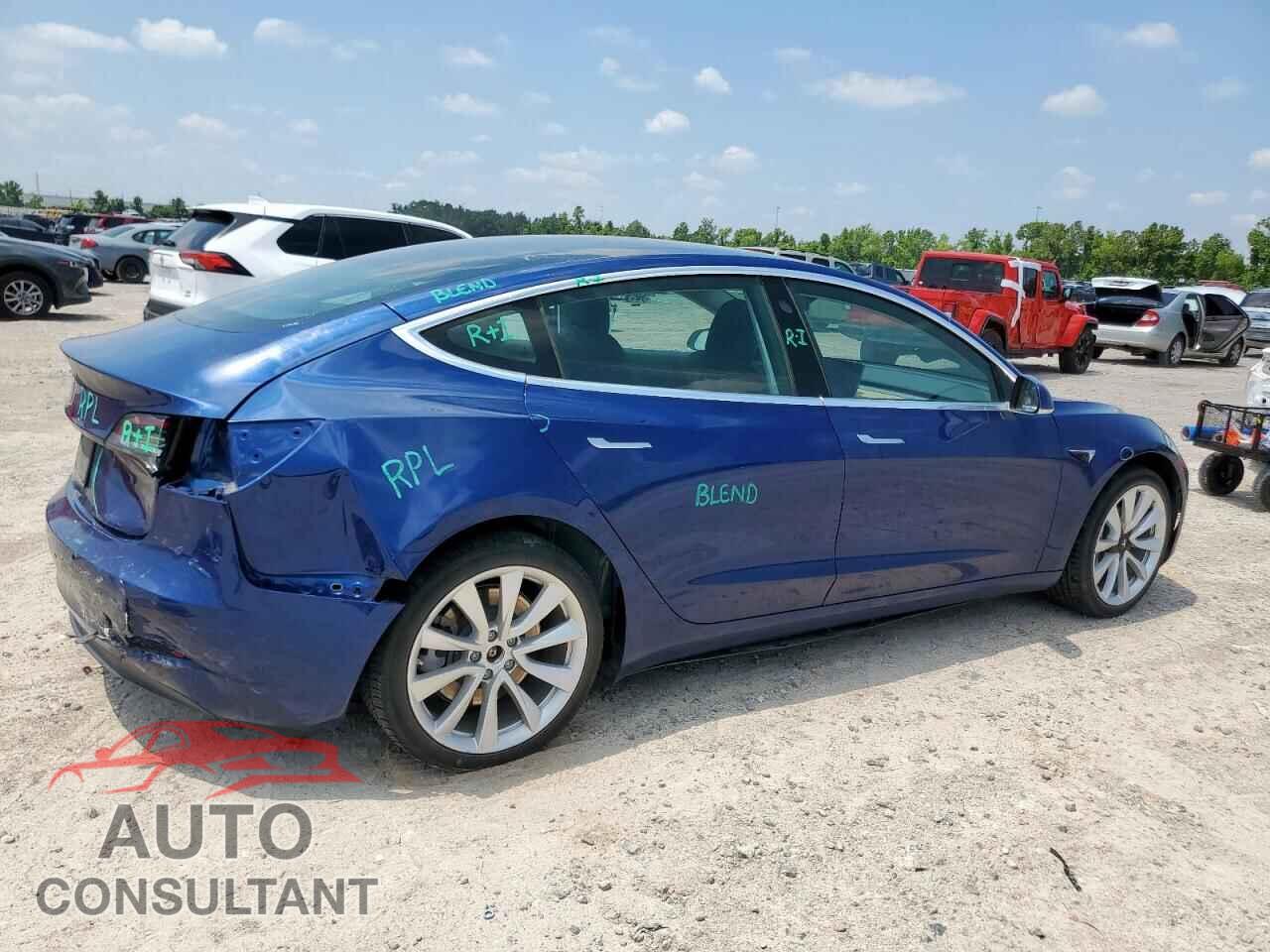 TESLA MODEL 3 2020 - 5YJ3E1EA3LF661338