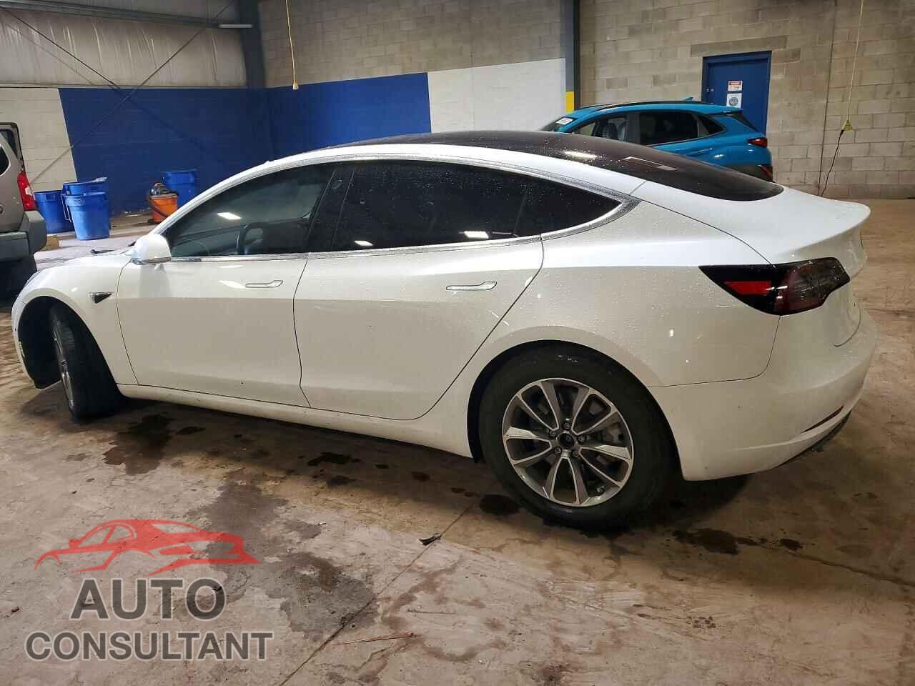 TESLA MODEL 3 2018 - 5YJ3E1EA6JF027163