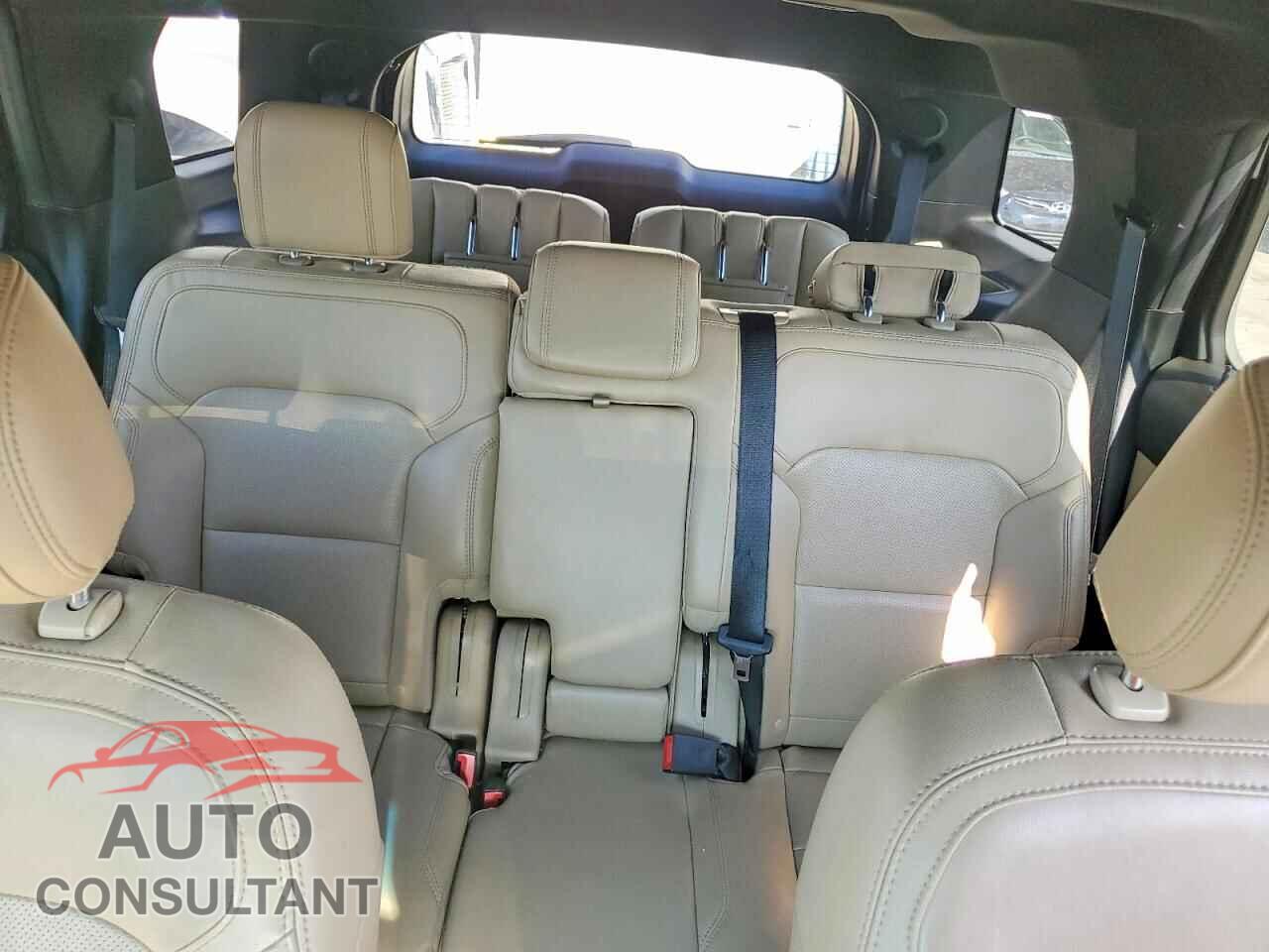 FORD EXPLORER 2017 - 1FM5K7FH3HGB32299