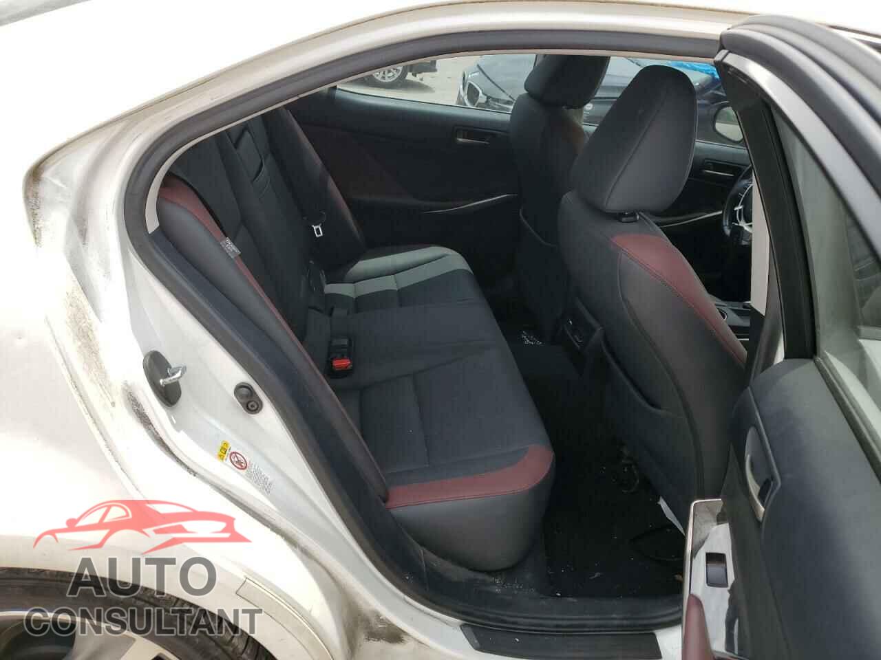 LEXUS IS 2017 - JTHBA1D27H5058997