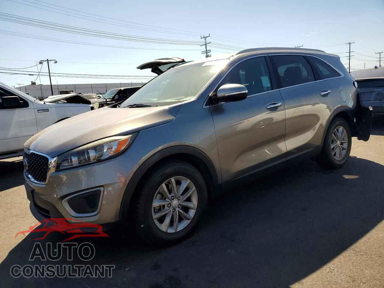 KIA SORENTO 2017 - 5XYPG4A30HG211408