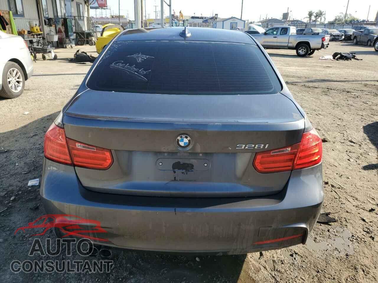BMW 3 SERIES 2012 - WBA3A5C57CF256875