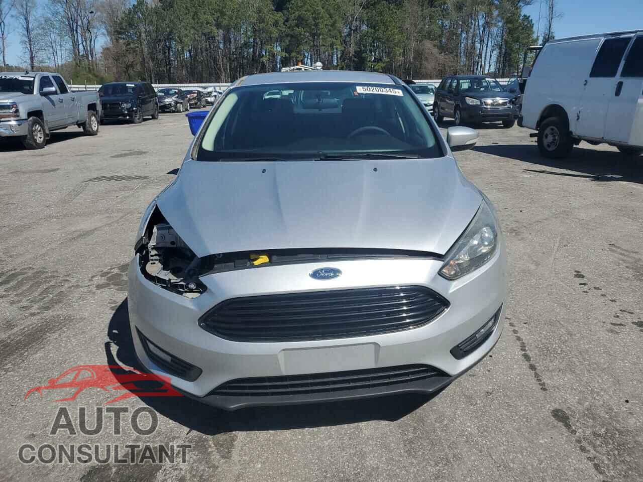 FORD FOCUS 2017 - 1FADP3FE5HL274425