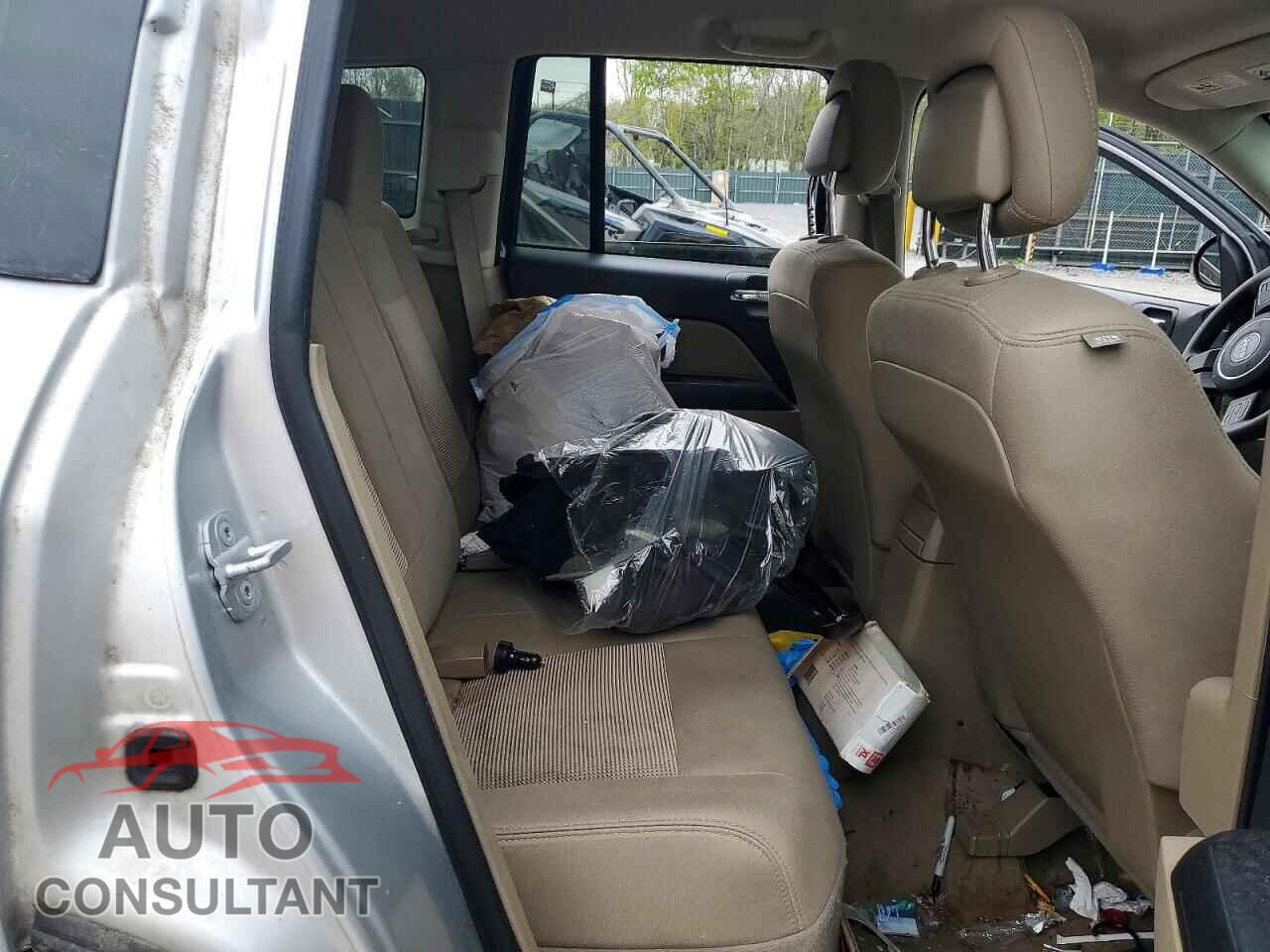 JEEP COMPASS 2014 - 1C4NJCBA4ED513293