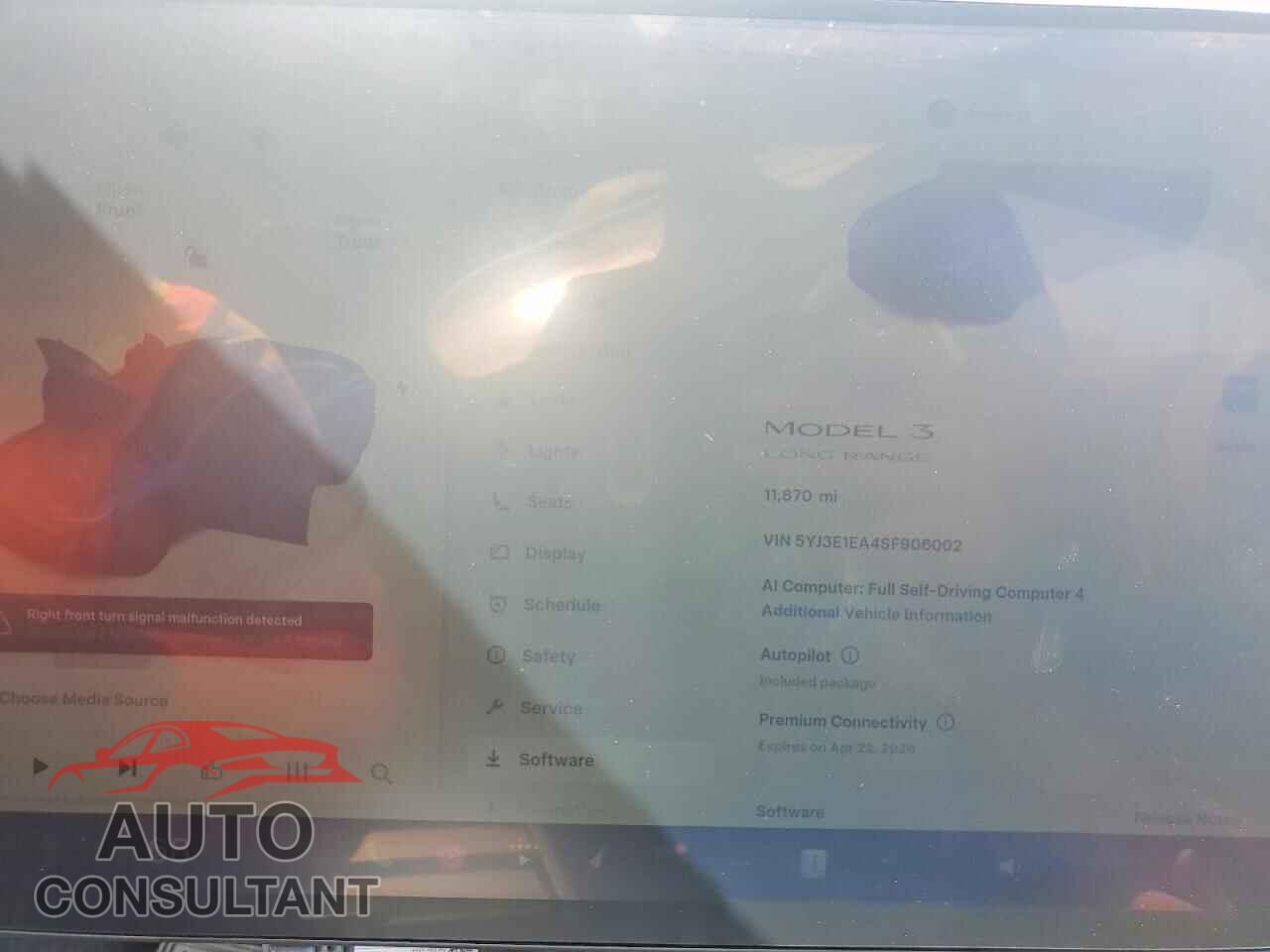 TESLA MODEL 3 2025 - 5YJ3E1EA4SF906002
