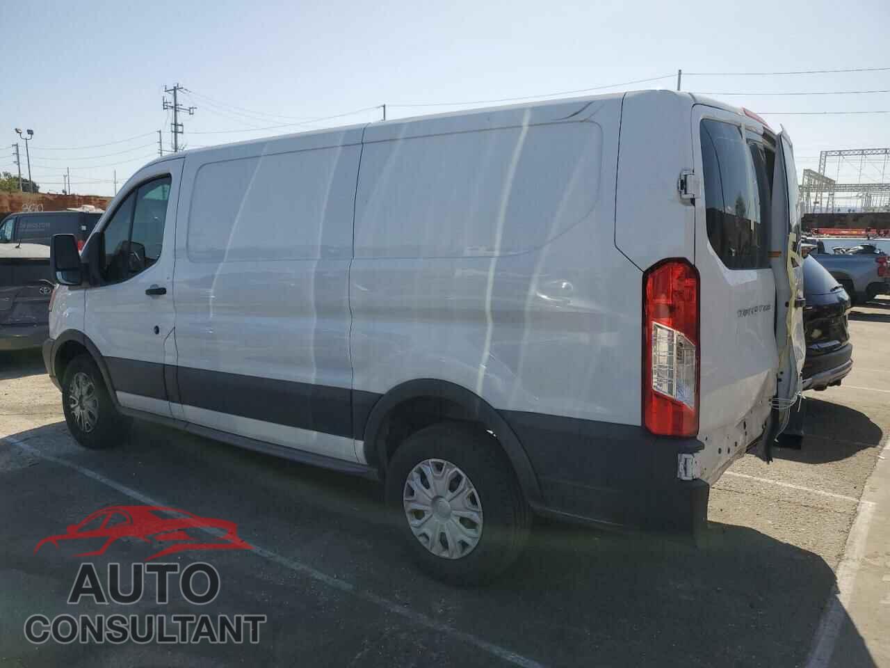 FORD TRANSIT 2019 - 1FTYR1YMXKKB34611