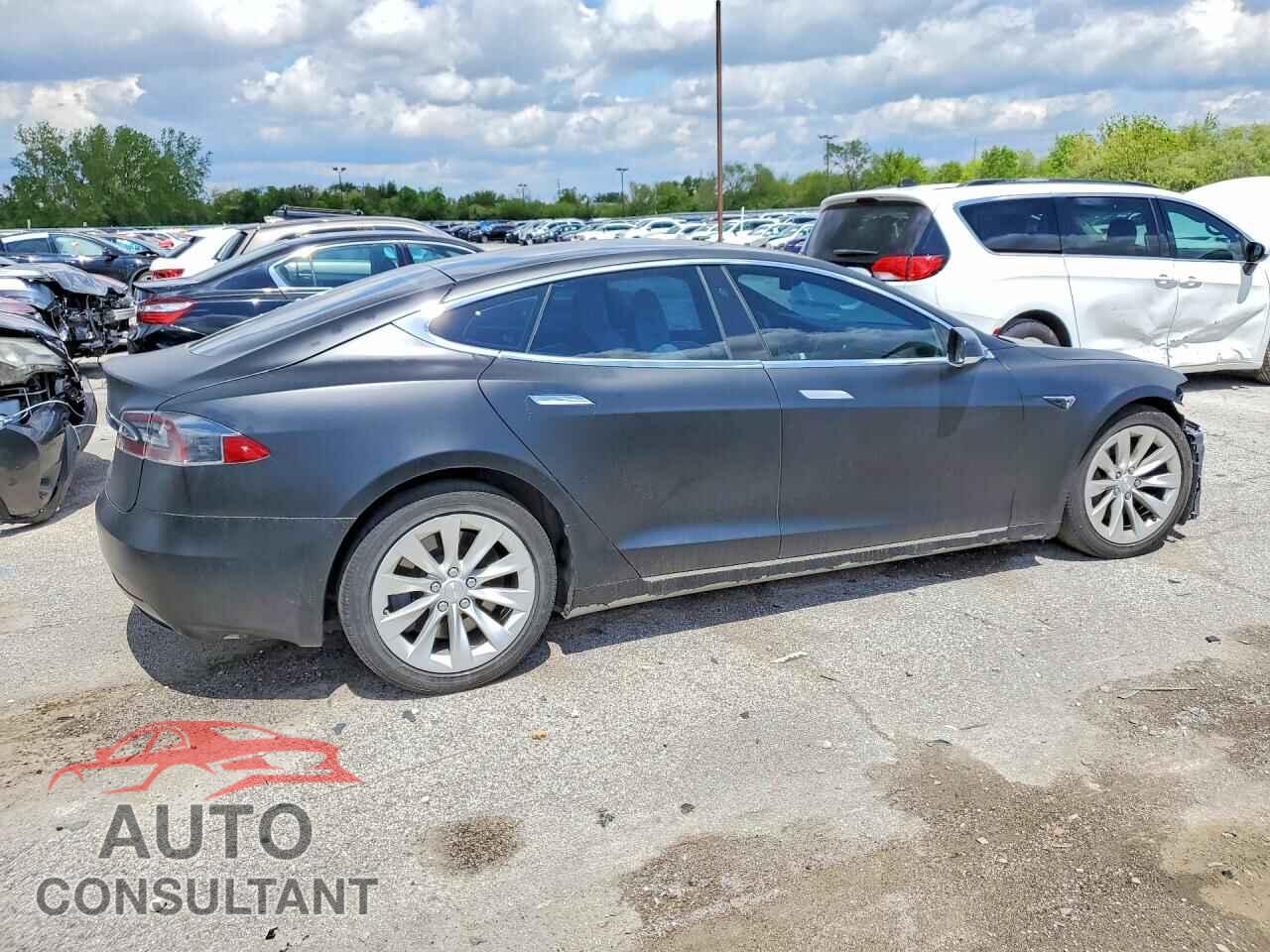 TESLA MODEL S 2017 - 5YJSA1E2XHF193468