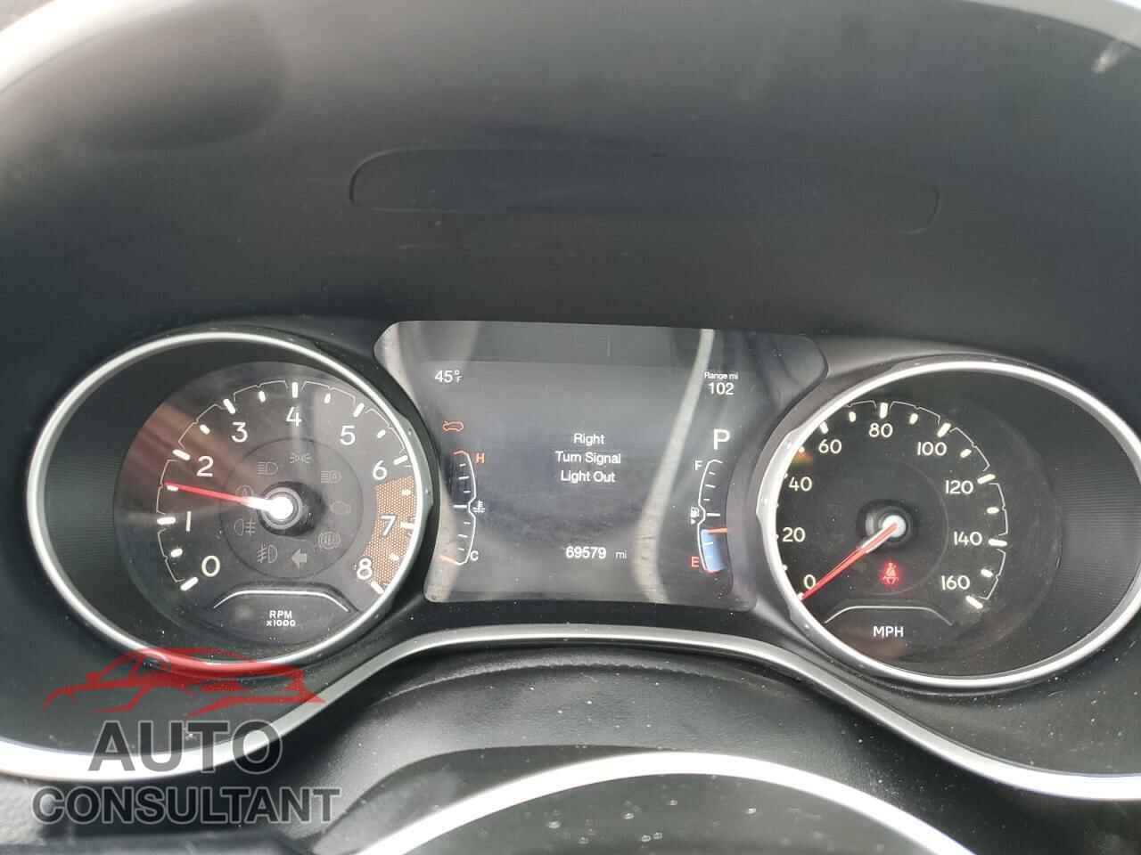 JEEP COMPASS 2018 - 3C4NJDBB3JT290652