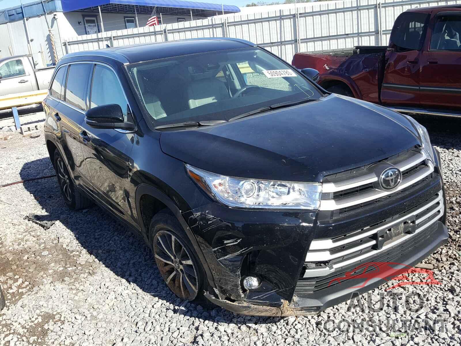 TOYOTA HIGHLANDER 2018 - 5TDKZRFH1JS532467