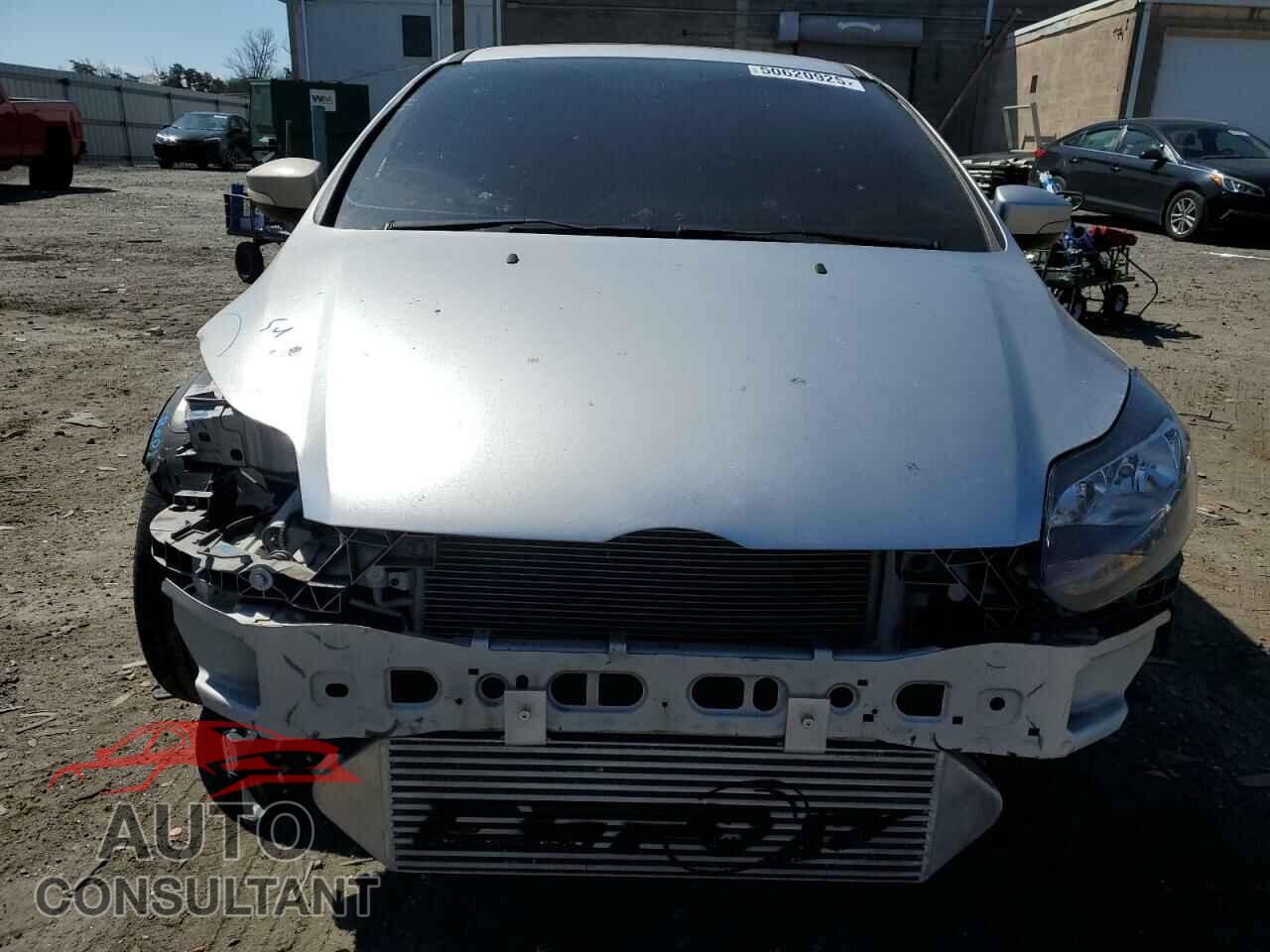 FORD FOCUS 2014 - 1FADP3L97EL366736