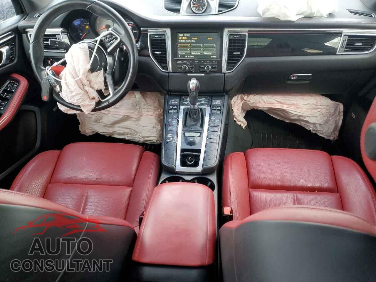 PORSCHE MACAN 2016 - WP1AB2A51GLB44135