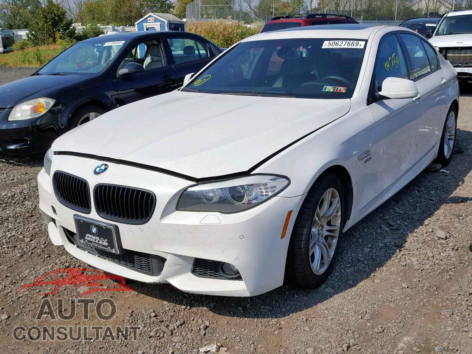 BMW 528 XI 2012 - WBAXH5C50CDW08512