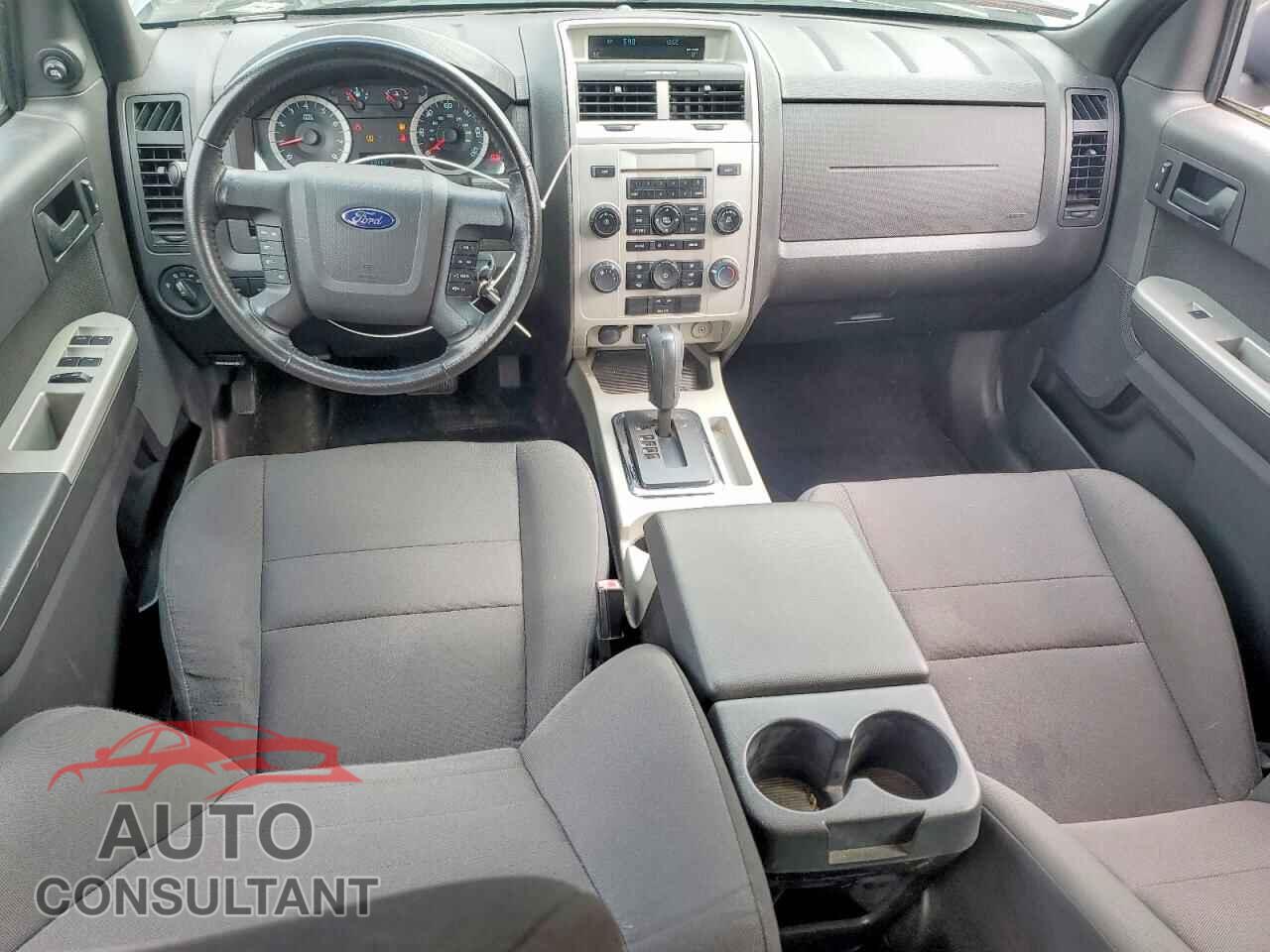 FORD ESCAPE 2010 - 1FMCU9DG8AKB61680