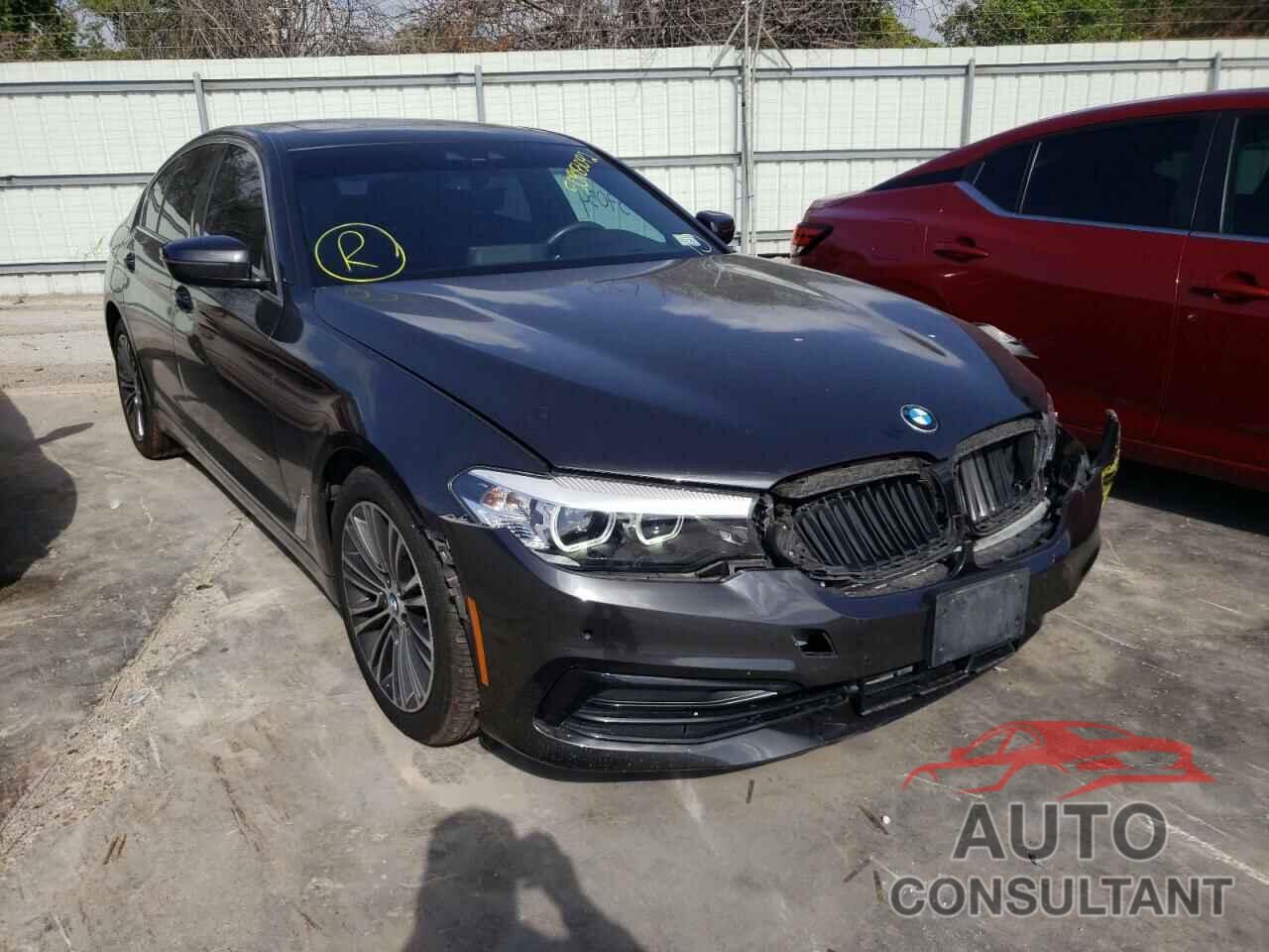 BMW 5 SERIES 2019 - WBAJA5C51KG901021