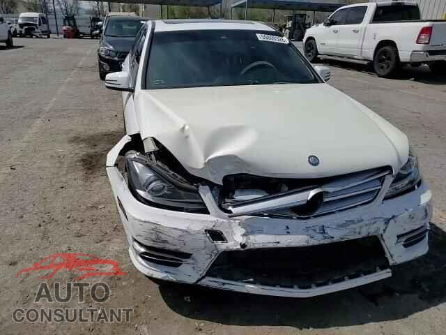 MERCEDES-BENZ C-CLASS 2013 - WDDGF4HB6DA789478