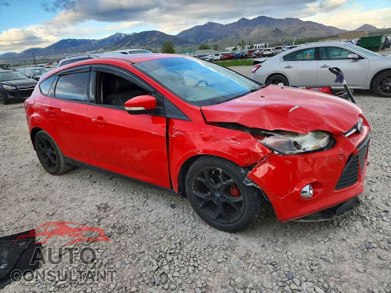 FORD FOCUS 2013 - 1FADP3K28DL214080