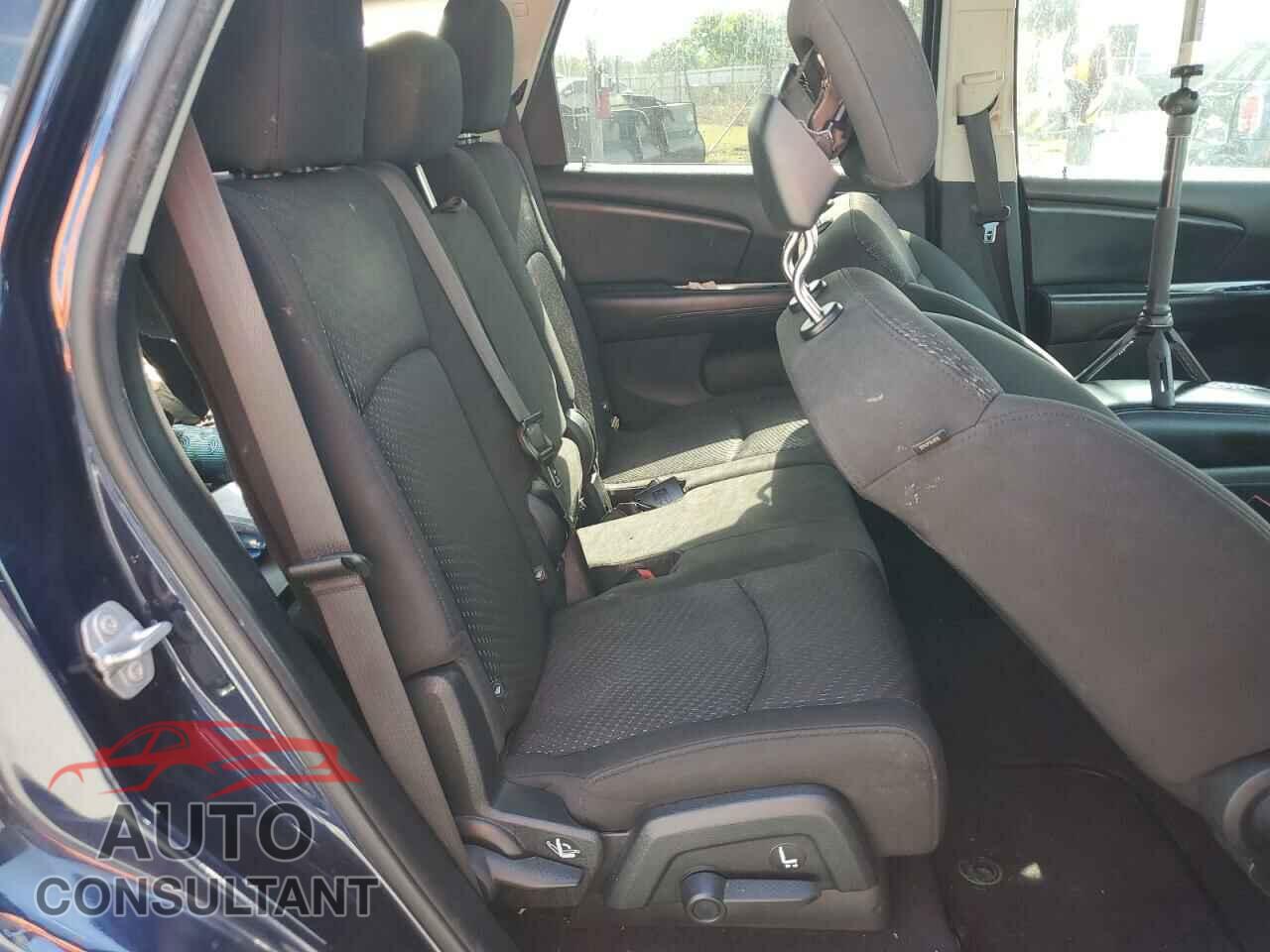 DODGE JOURNEY 2017 - 3C4PDCAB5HT599626