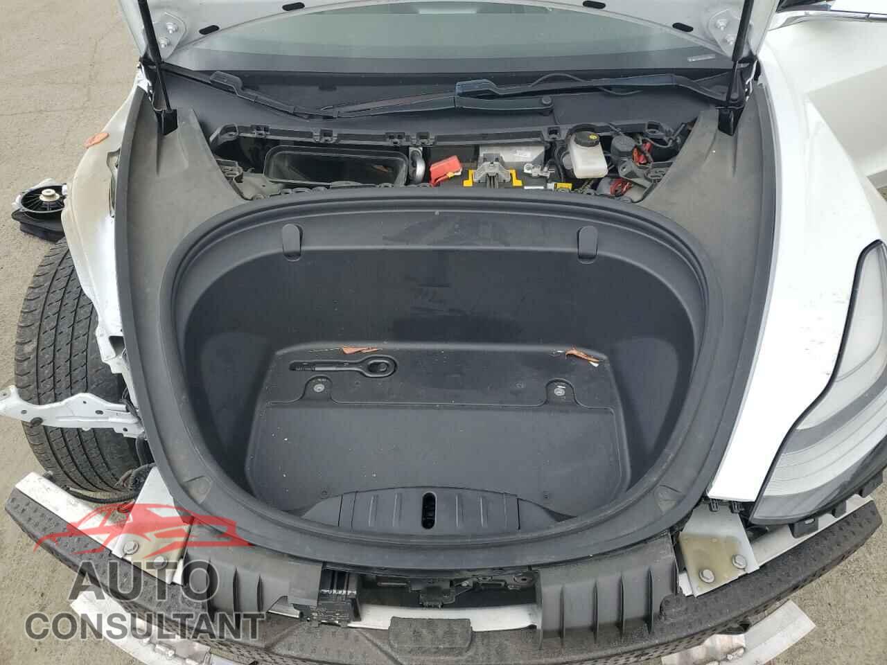TESLA MODEL 3 2019 - 5YJ3E1EA8KF412886