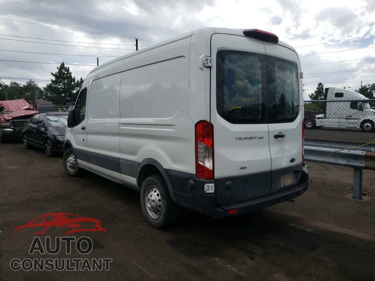 FORD TRANSIT 2020 - 1FTBR2C89LKA09347