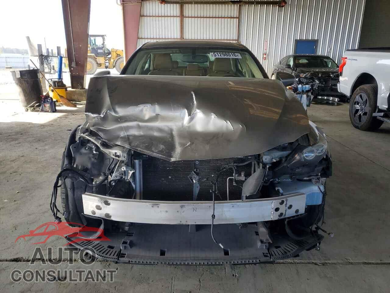 LEXUS IS 2014 - JTHBF1D26E5019007