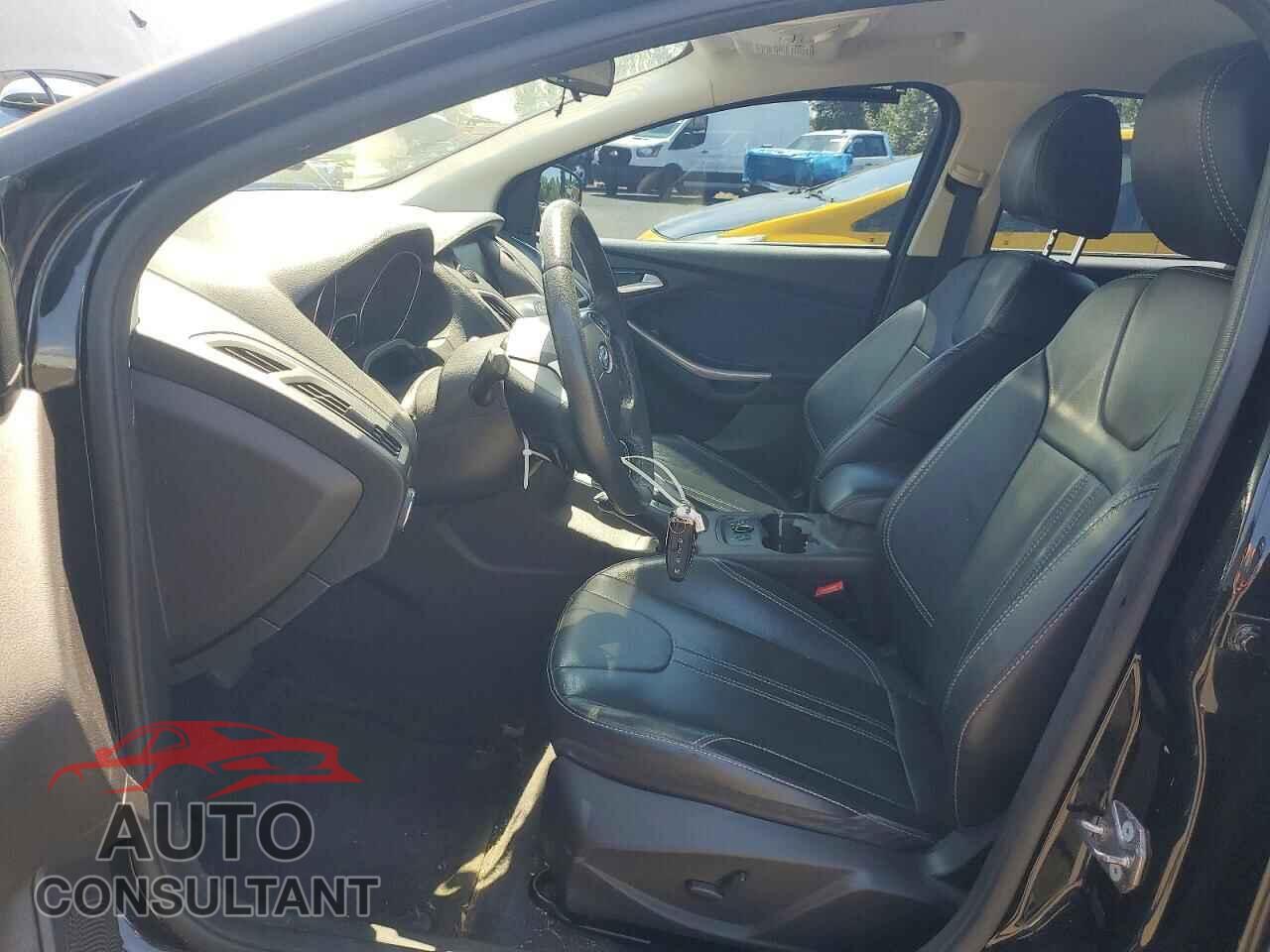 FORD FOCUS 2014 - 1FADP3J20EL433232