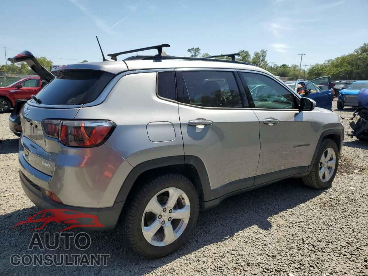 JEEP COMPASS 2018 - 3C4NJCBB4JT181742