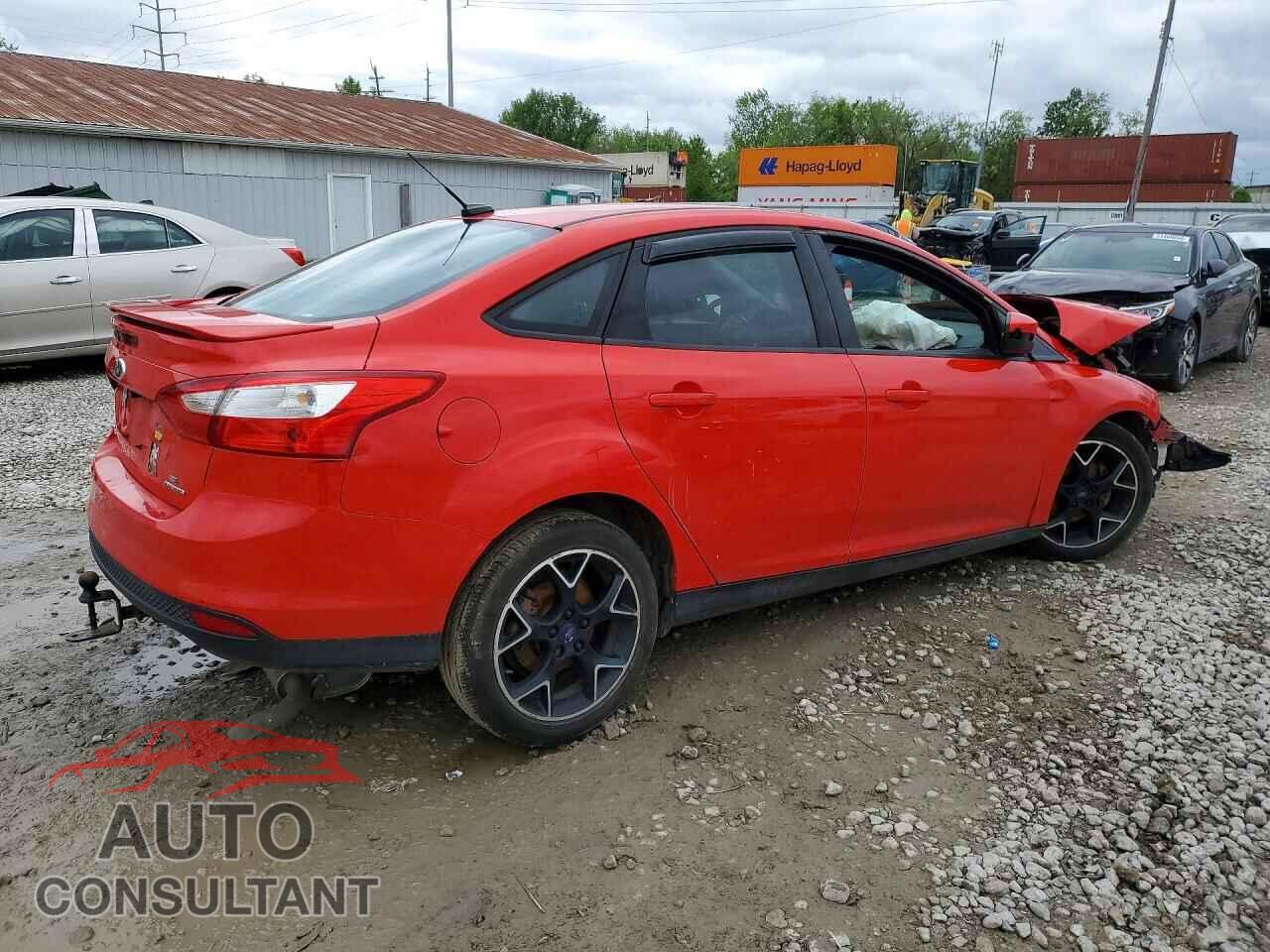 FORD FOCUS 2014 - 1FADP3F20EL275564