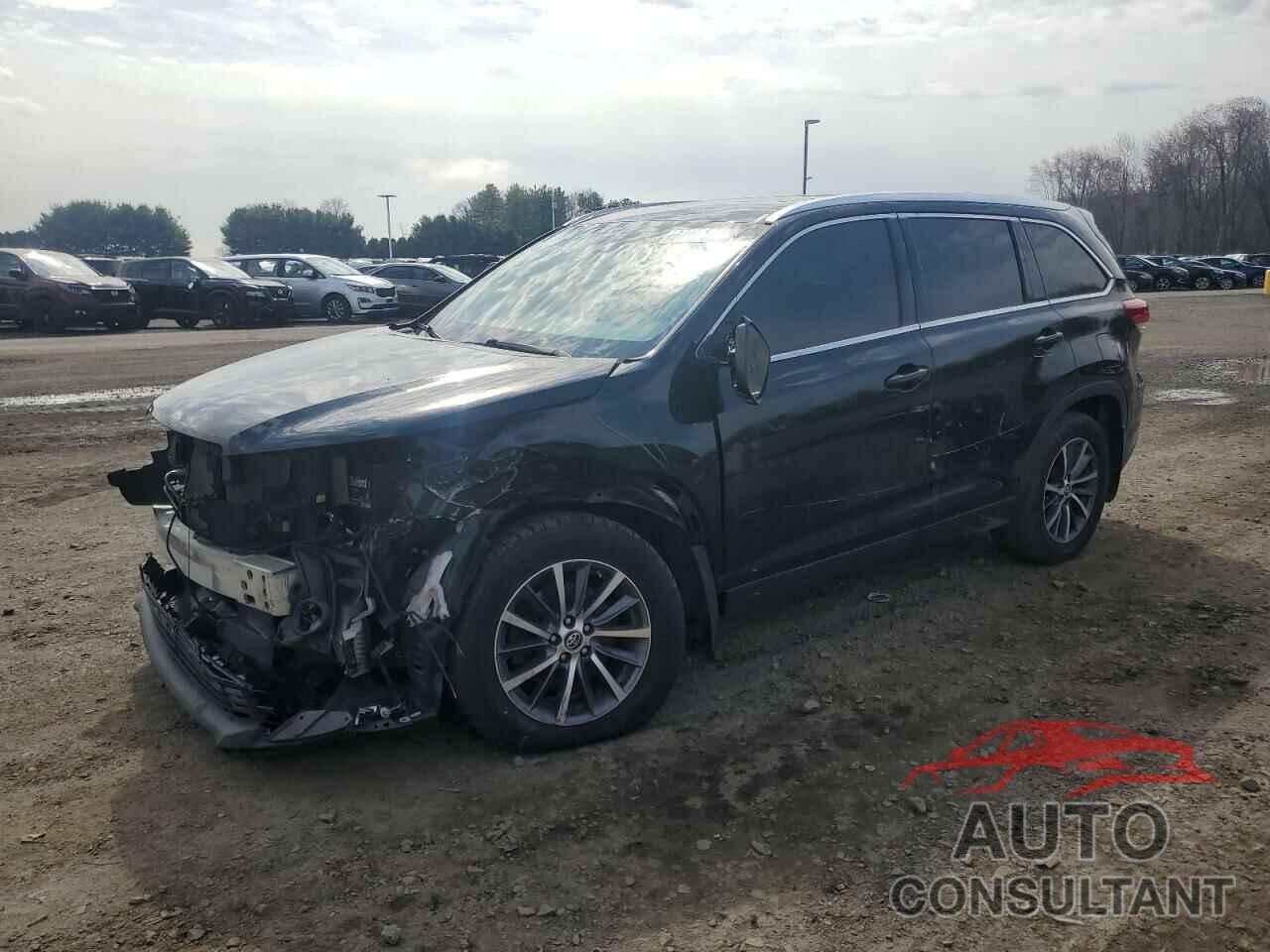 TOYOTA HIGHLANDER 2019 - 5TDJZRFH5KS604039