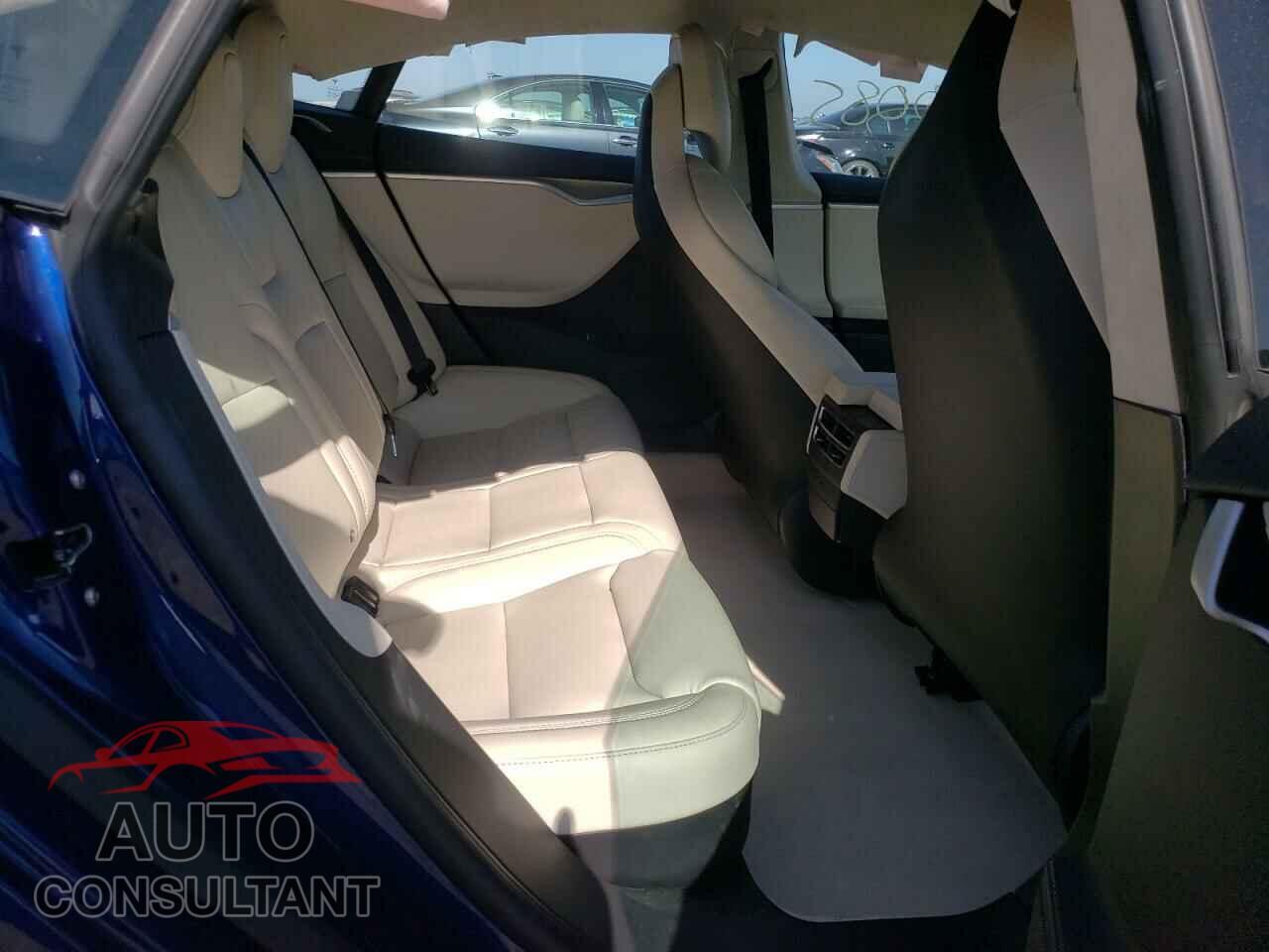 TESLA MODEL S 2017 - 5YJSA1E18HF219203