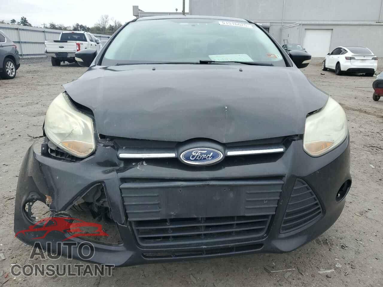 FORD FOCUS 2014 - 1FADP3F23EL372693