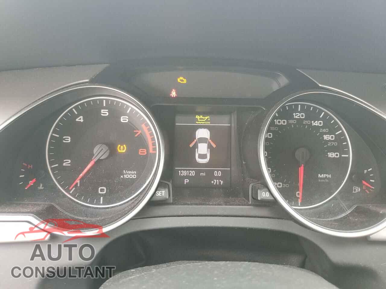 AUDI A5 2012 - WAULFAFR1CA005159