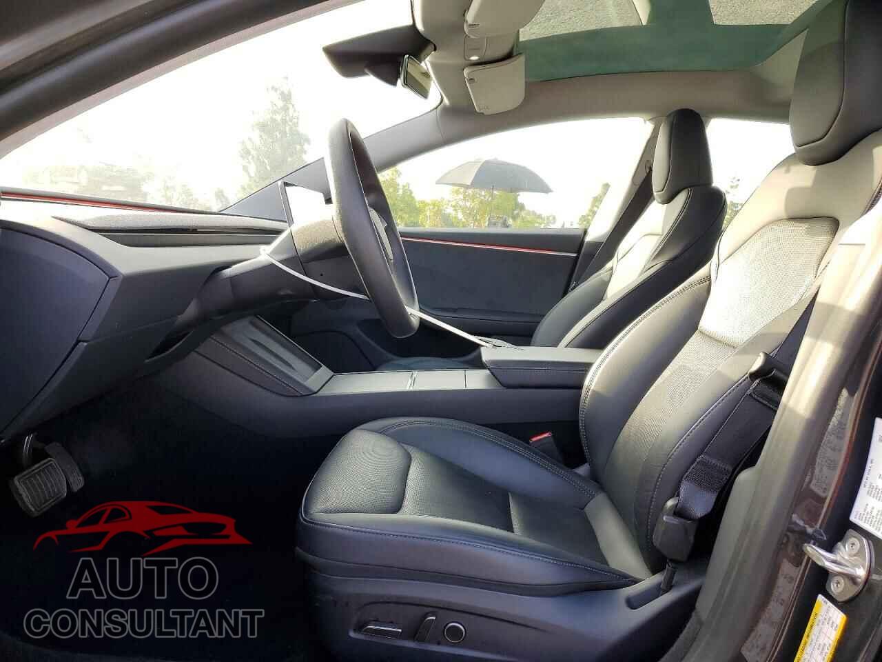 TESLA MODEL 3 2024 - 5YJ3E1EBXRF814606