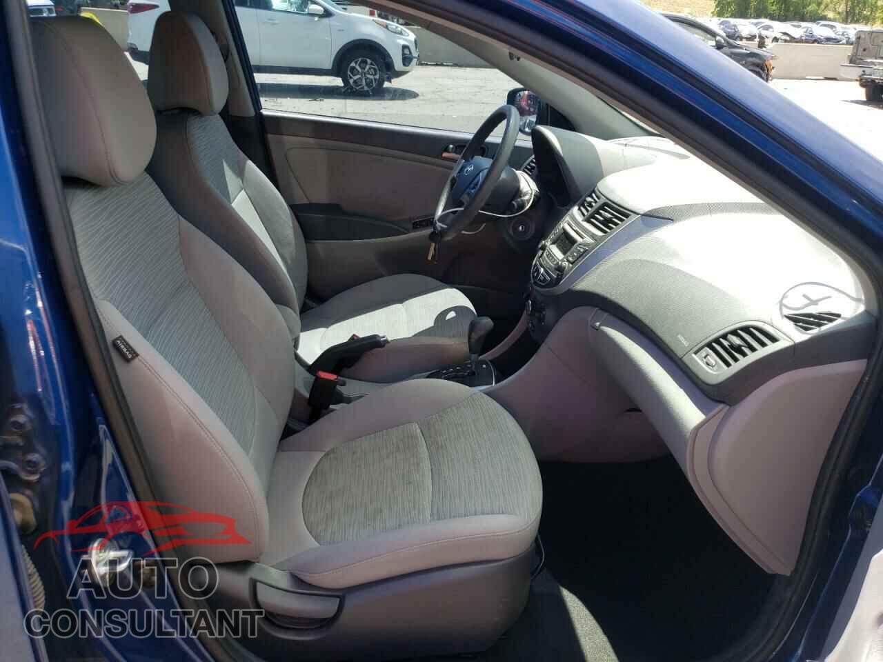 HYUNDAI ACCENT 2016 - KMHCT4AE4GU025651
